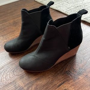 TOMS Booties size 8